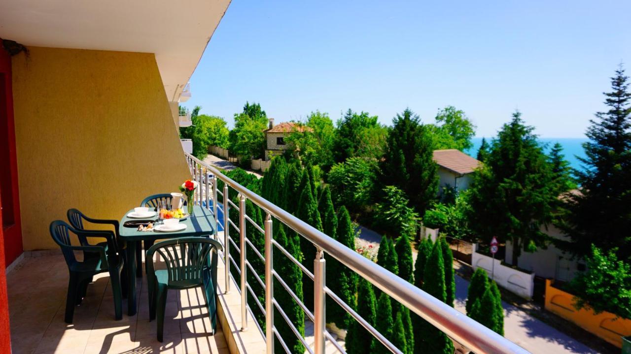Apartment Marina Residence - Апартамент Марина Резидънс 卡瓦尔纳 外观 照片
