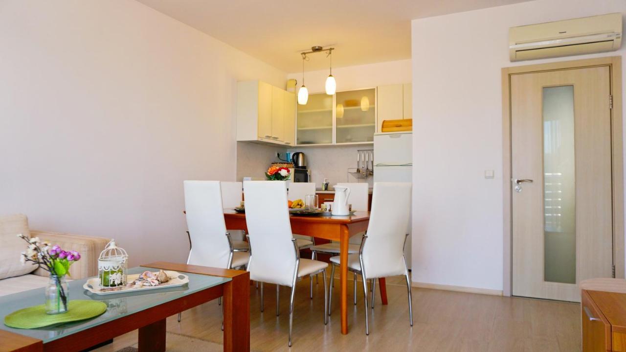 Apartment Marina Residence - Апартамент Марина Резидънс 卡瓦尔纳 外观 照片