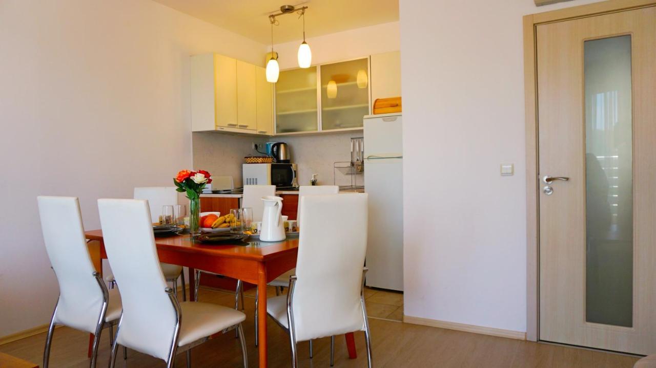 Apartment Marina Residence - Апартамент Марина Резидънс 卡瓦尔纳 外观 照片